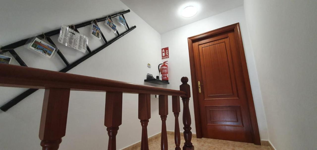 Apartamentos Portolux Portomarin Exterior photo